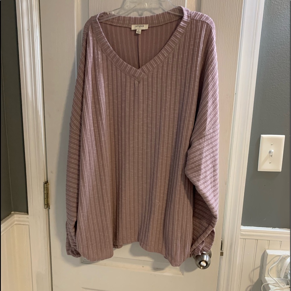 Mauve light weight Umgee sweater
